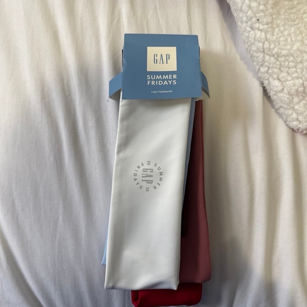 GAP X SUMMER FRIDAYS HEADBANDS